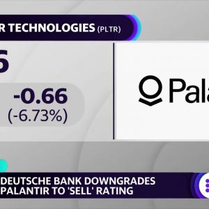 Palantir stock falls after Deutsche Bank downgrades shares