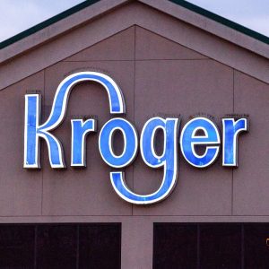 Kroger stock pops on second-quarter earnings beat