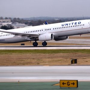 United Airlines demands approval of additional flights through JFK
