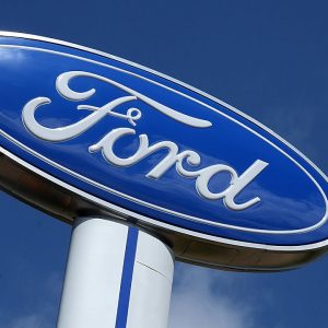 Ford stock tops earnings expectations, revenue exceeds $40 billion