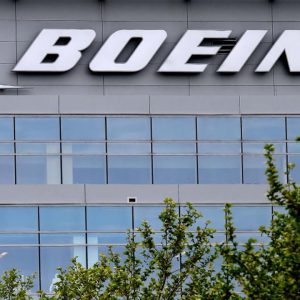 Boeing stock jumps on FAA 787 jet clearance, averted strike